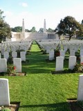 Avis en Artois British Cemetery 3.jpg