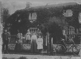 F2139 - The Maw family in 1898 at Moss Terrace Foxfileld