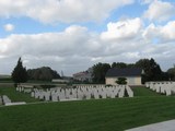 Cabaret Rouge British Cemetery 12.jpg