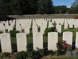 Cerisy-Gailly Military Cemetery 5.jpg