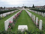 Denain Communal Cemetery 3.jpg