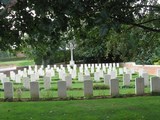 Hermies British Cemetery 3.jpg
