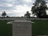 Pont-du-Hem Military Cemetery 1.jpg Pont-du-Hem Military Cemetery 1.jpg