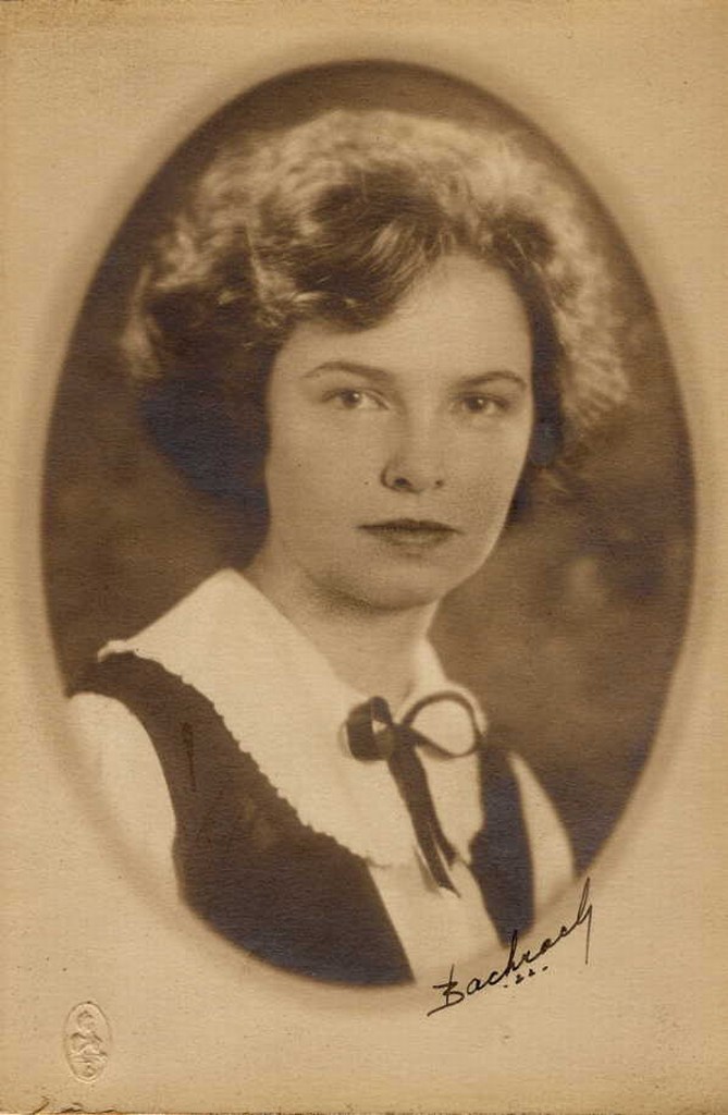 I19415 - Ruth Elivira Maw